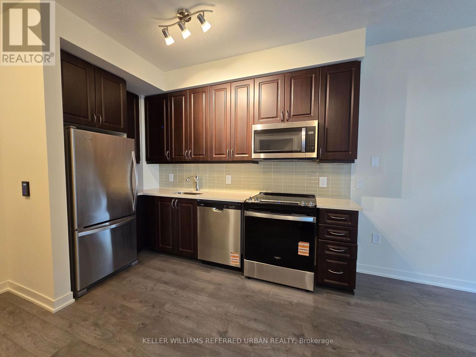 510 - 38 Annie Craig Drive, Toronto, Ontario  M8V 0G9 - Photo 4 - W12473970