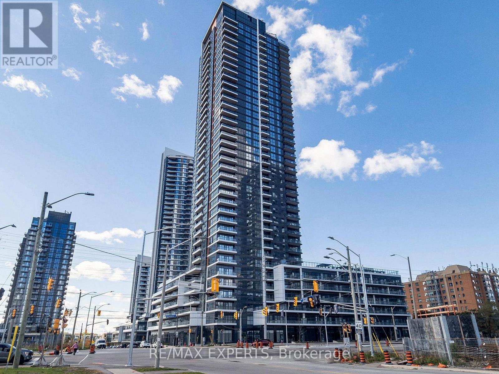 307 - 15 WATERGARDEN DRIVE, Mississauga, Ontario