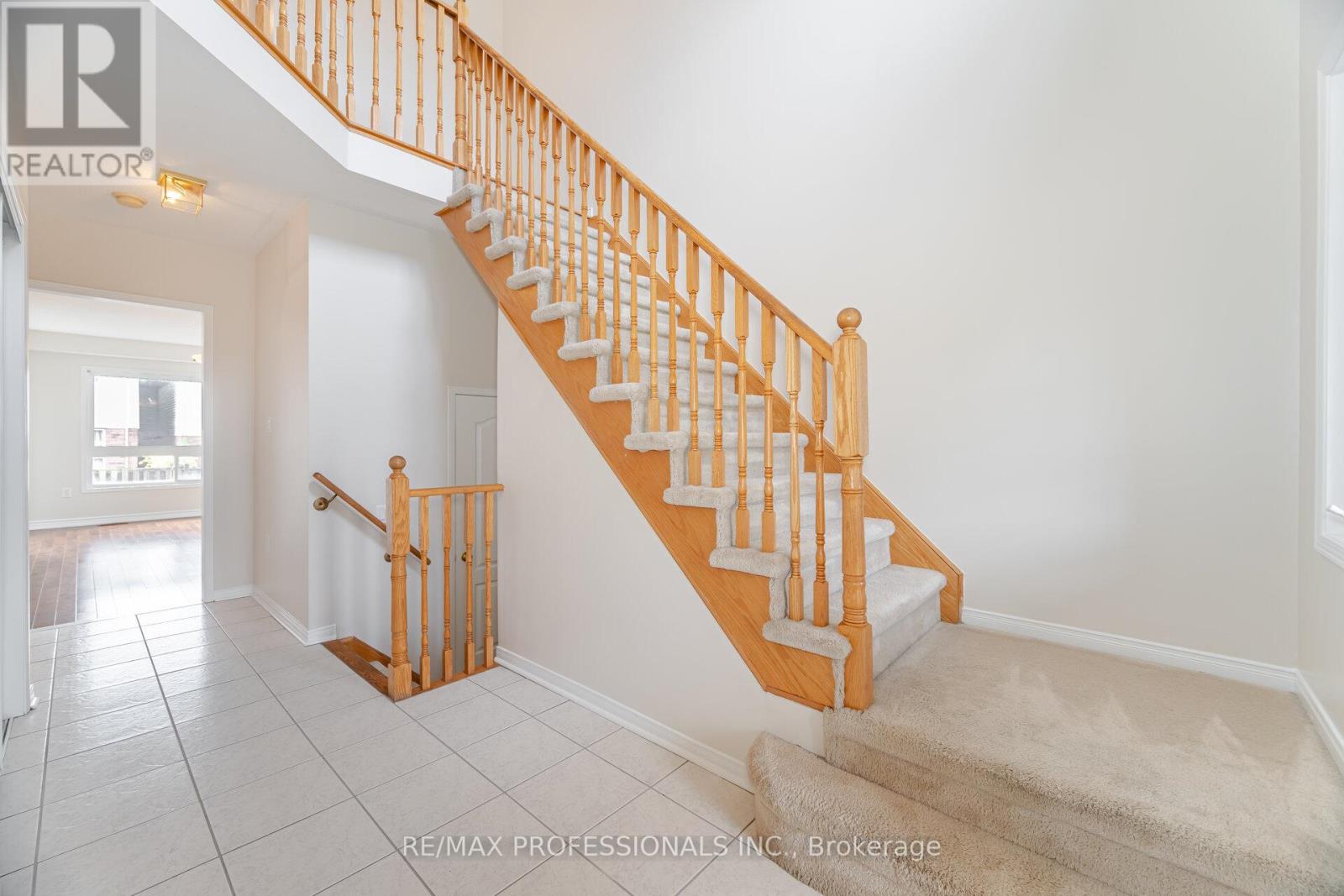 6155 Rowers Crescent, Mississauga, Ontario  L5V 3A1 - Photo 20 - W12474011