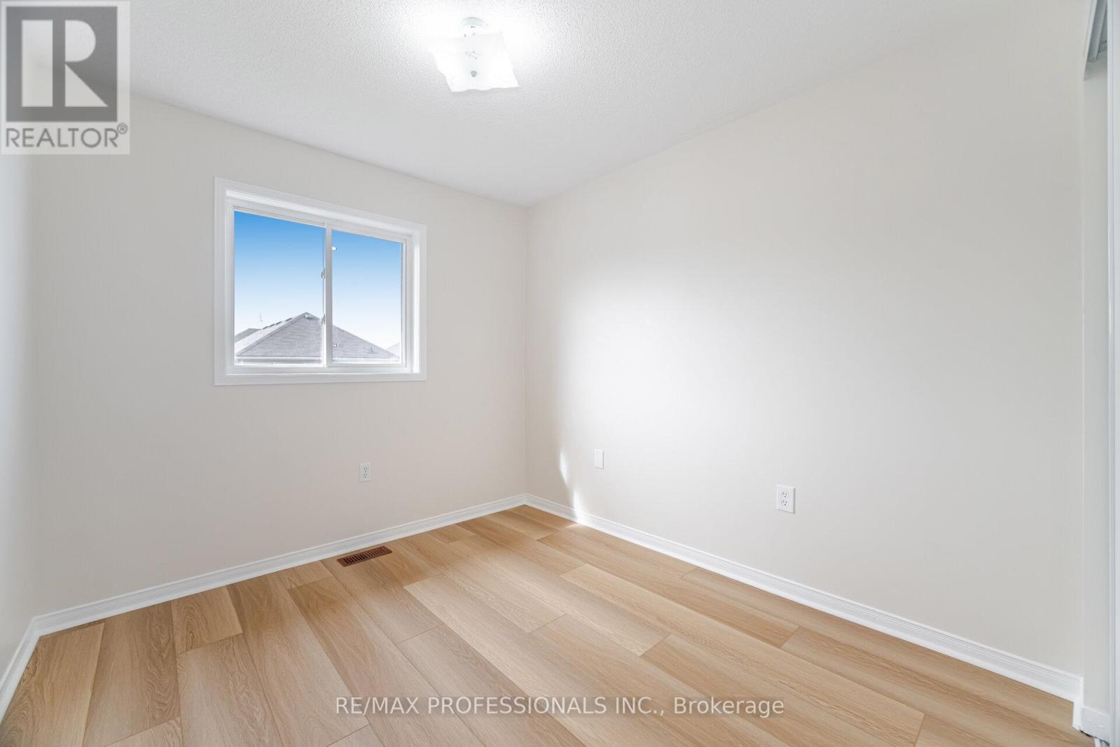 6155 Rowers Crescent, Mississauga, Ontario  L5V 3A1 - Photo 29 - W12474011