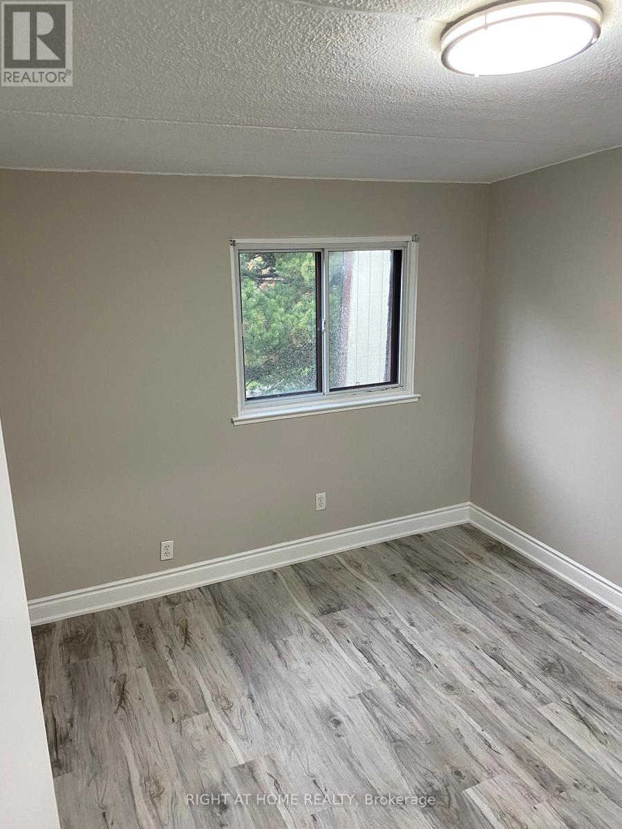 4 - 180 Mississauga Valley Boulevard, Mississauga, Ontario  L5A 3M2 - Photo 20 - W12474034