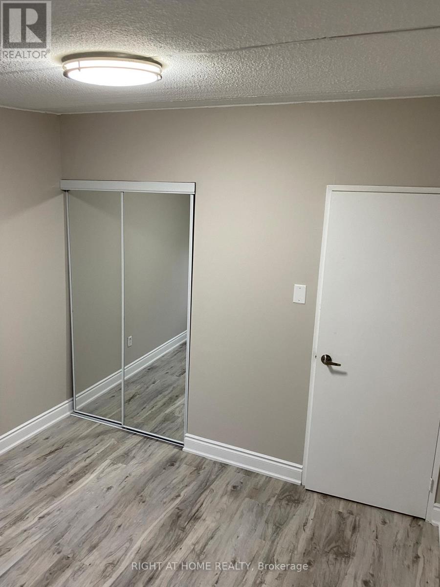 4 - 180 Mississauga Valley Boulevard, Mississauga, Ontario  L5A 3M2 - Photo 21 - W12474034