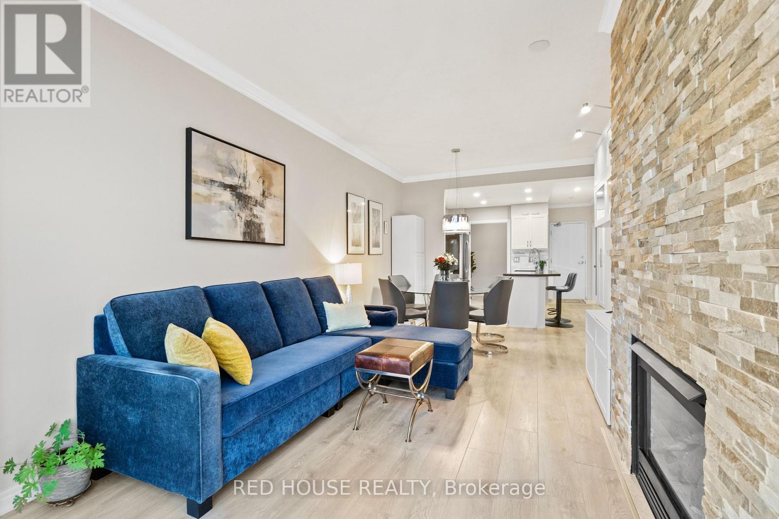 Ph906 - 50 Old Mill Road, Oakville, Ontario  L6J 7W1 - Photo 18 - W12474101