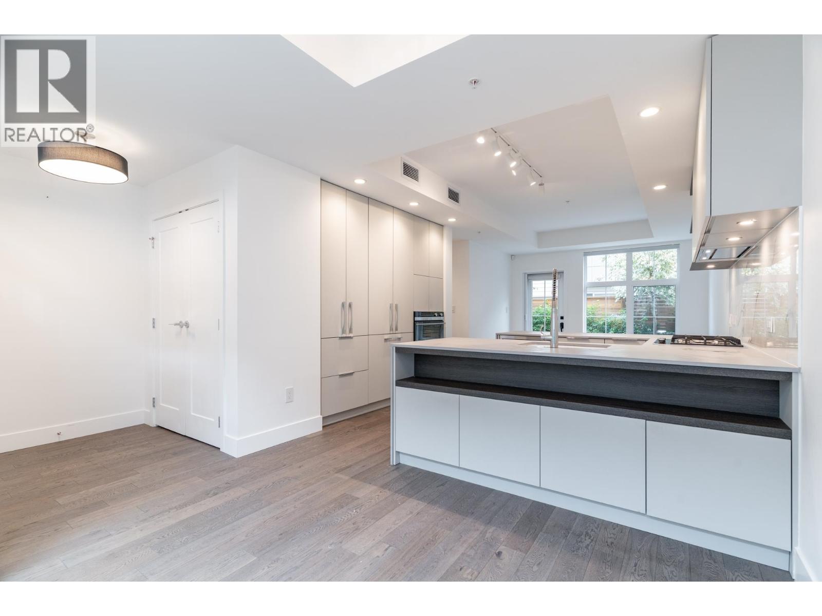 125 2070 Curling Road, North Vancouver, British Columbia  V7P 0C9 - Photo 9 - R3059811
