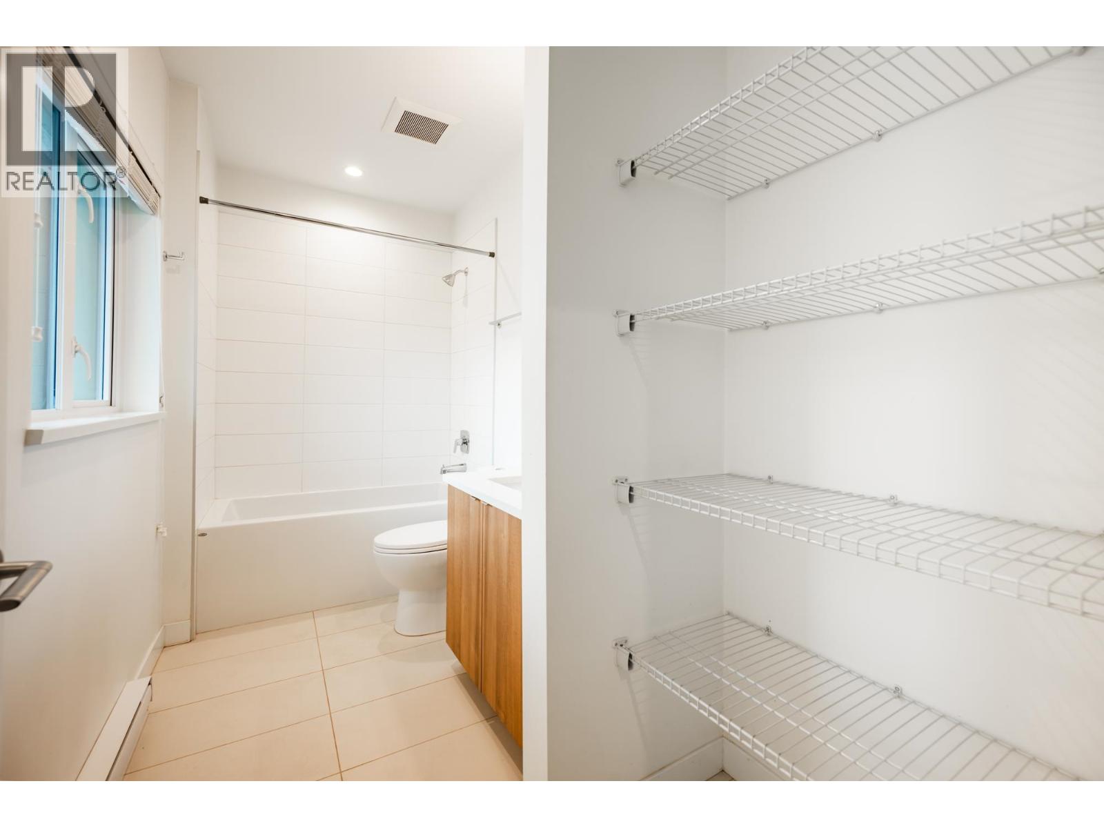603 1365 Pemberton Avenue, Squamish, British Columbia  V8B 1B7 - Photo 23 - R3060430
