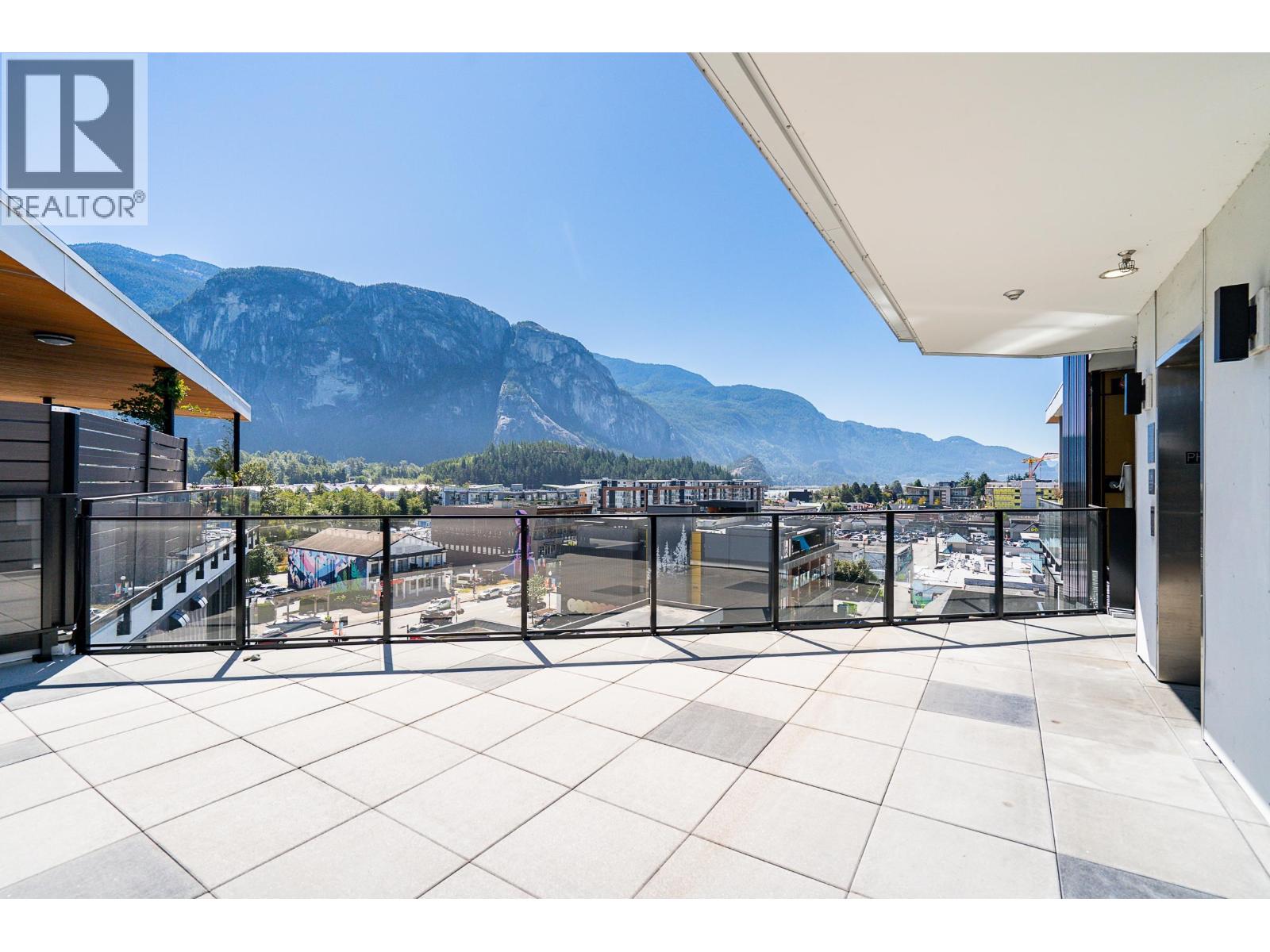 603 1365 Pemberton Avenue, Squamish, British Columbia  V8B 1B7 - Photo 33 - R3060430
