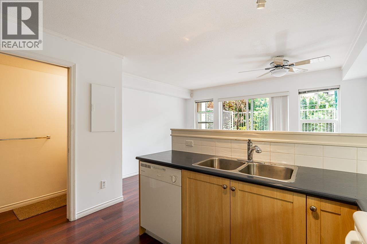 4 7179 18th Avenue, Burnaby, British Columbia  V3N 1H2 - Photo 12 - R3060456