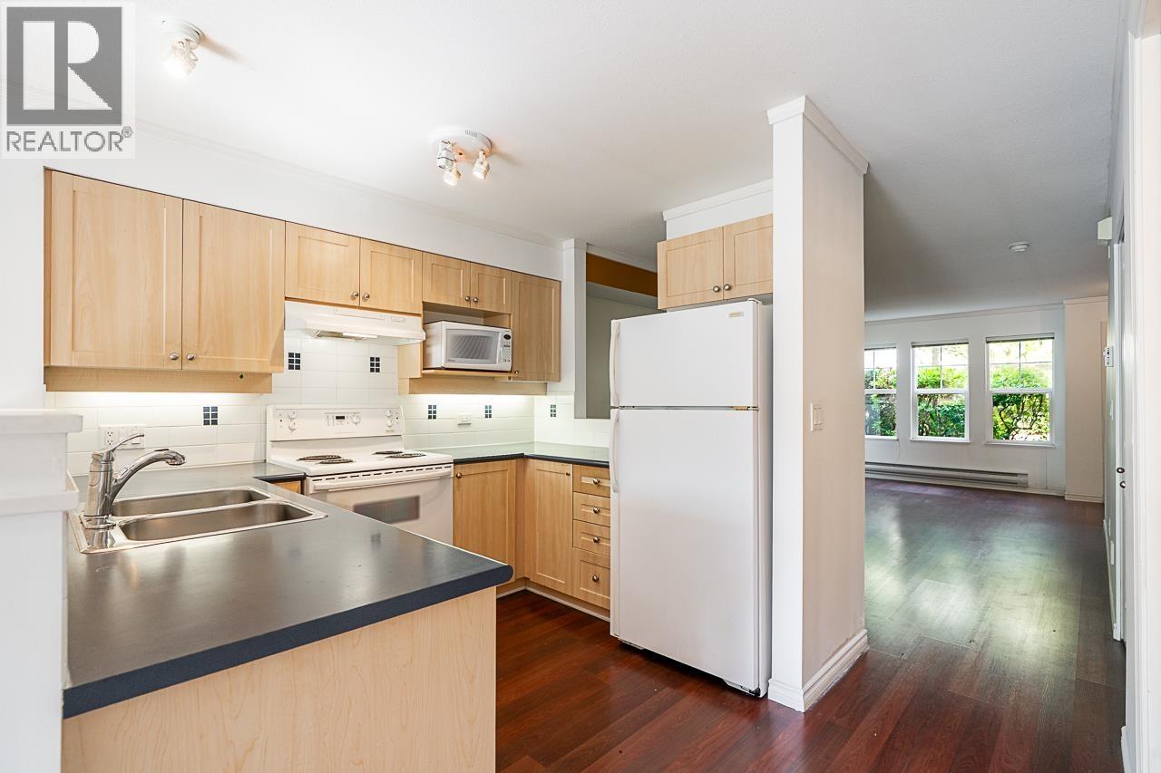 4 7179 18th Avenue, Burnaby, British Columbia  V3N 1H2 - Photo 13 - R3060456
