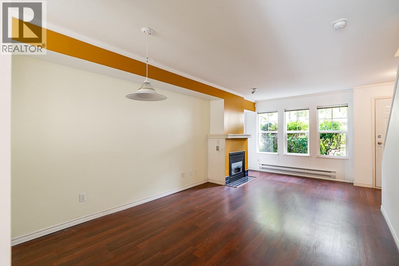 4 7179 18th Avenue, Burnaby, British Columbia  V3N 1H2 - Photo 9 - R3060456