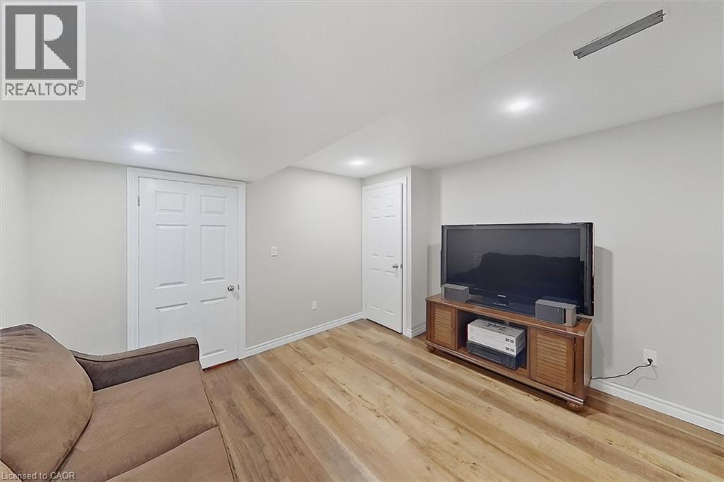 4241 Sarazen Drive Unit# 19, Burlington, Ontario  L7M 5B7 - Photo 37 - 40778069