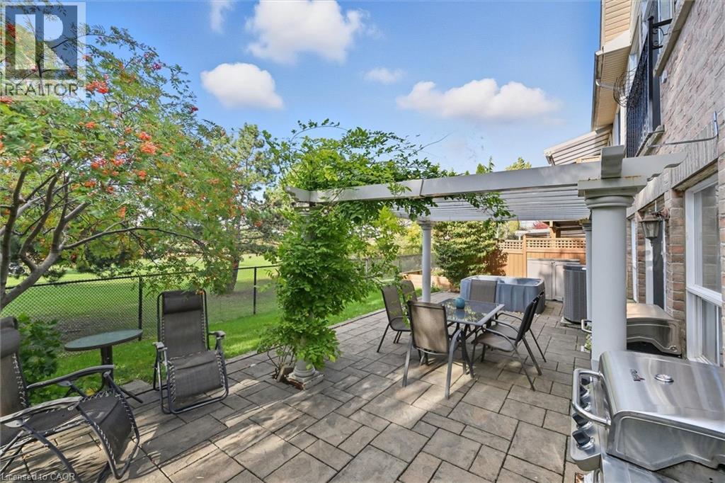 4241 Sarazen Drive Unit# 19, Burlington, Ontario  L7M 5B7 - Photo 40 - 40778069