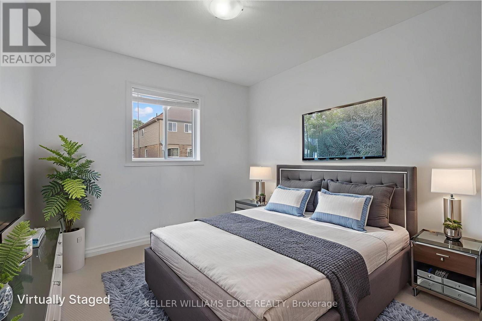 19 Oakes Crescent, Guelph, Ontario  N1E 0J6 - Photo 21 - X12474006
