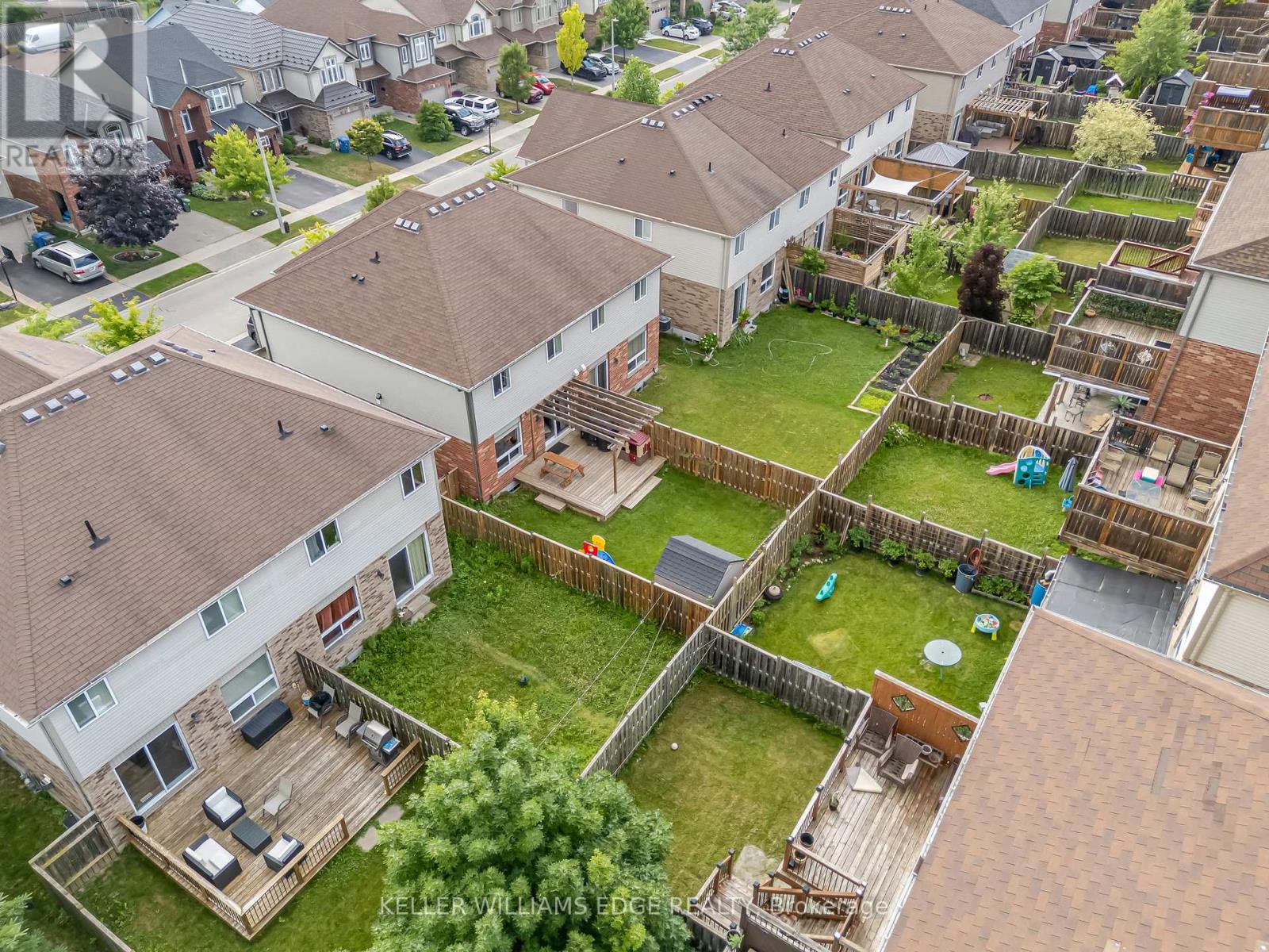 19 Oakes Crescent, Guelph, Ontario  N1E 0J6 - Photo 29 - X12474006