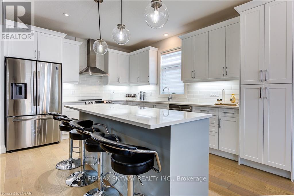 1774 Brunson Way, London South, Ontario  N6K 0H1 - Photo 9 - X12474009
