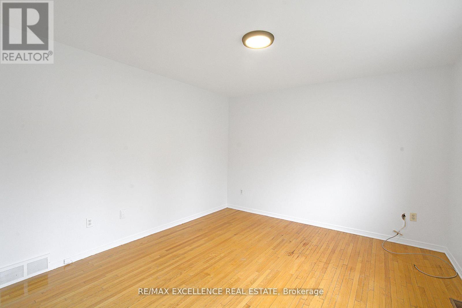 1595 Borden Street, London East, Ontario  N5W 2P9 - Photo 11 - X12474025