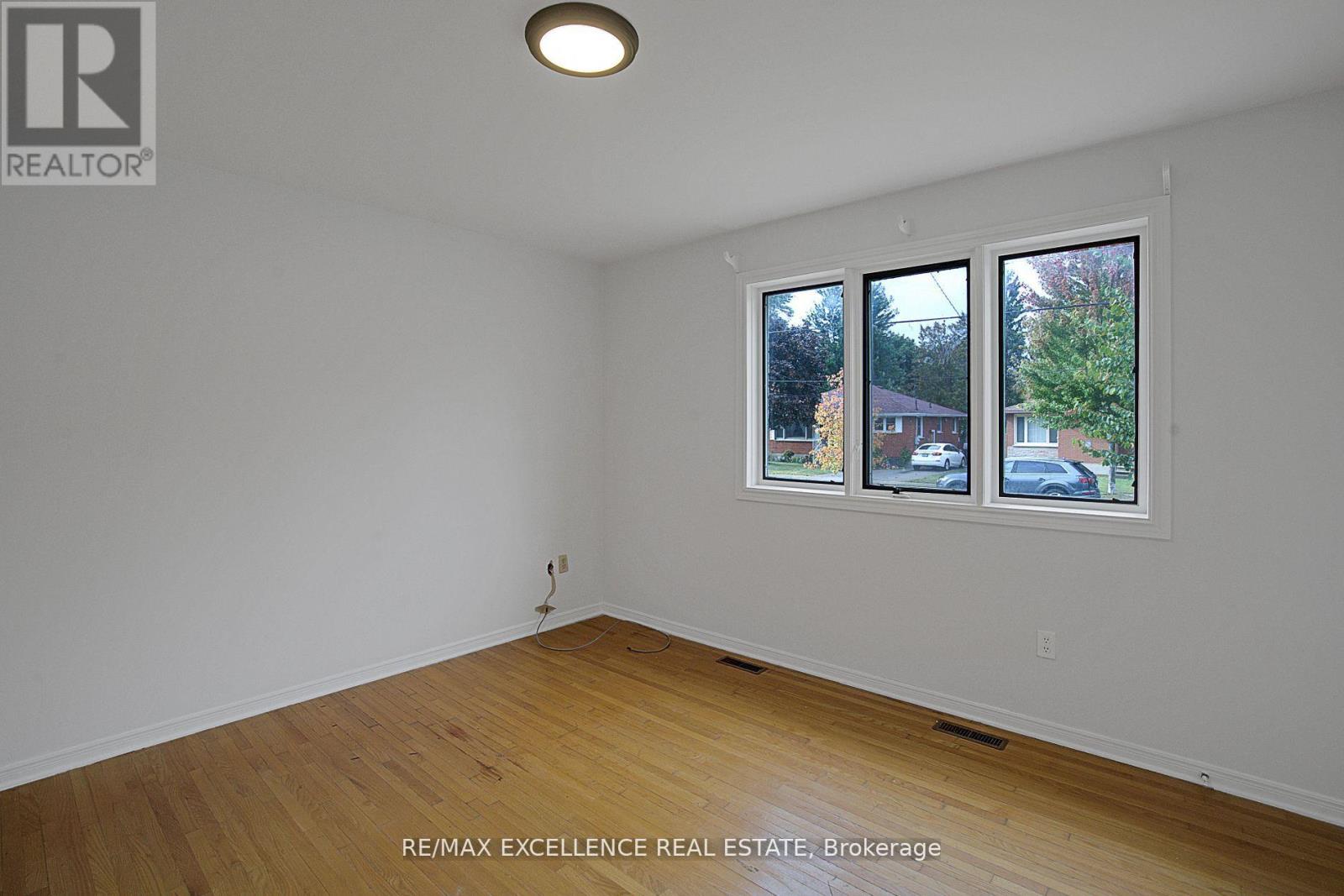 1595 Borden Street, London East, Ontario  N5W 2P9 - Photo 12 - X12474025