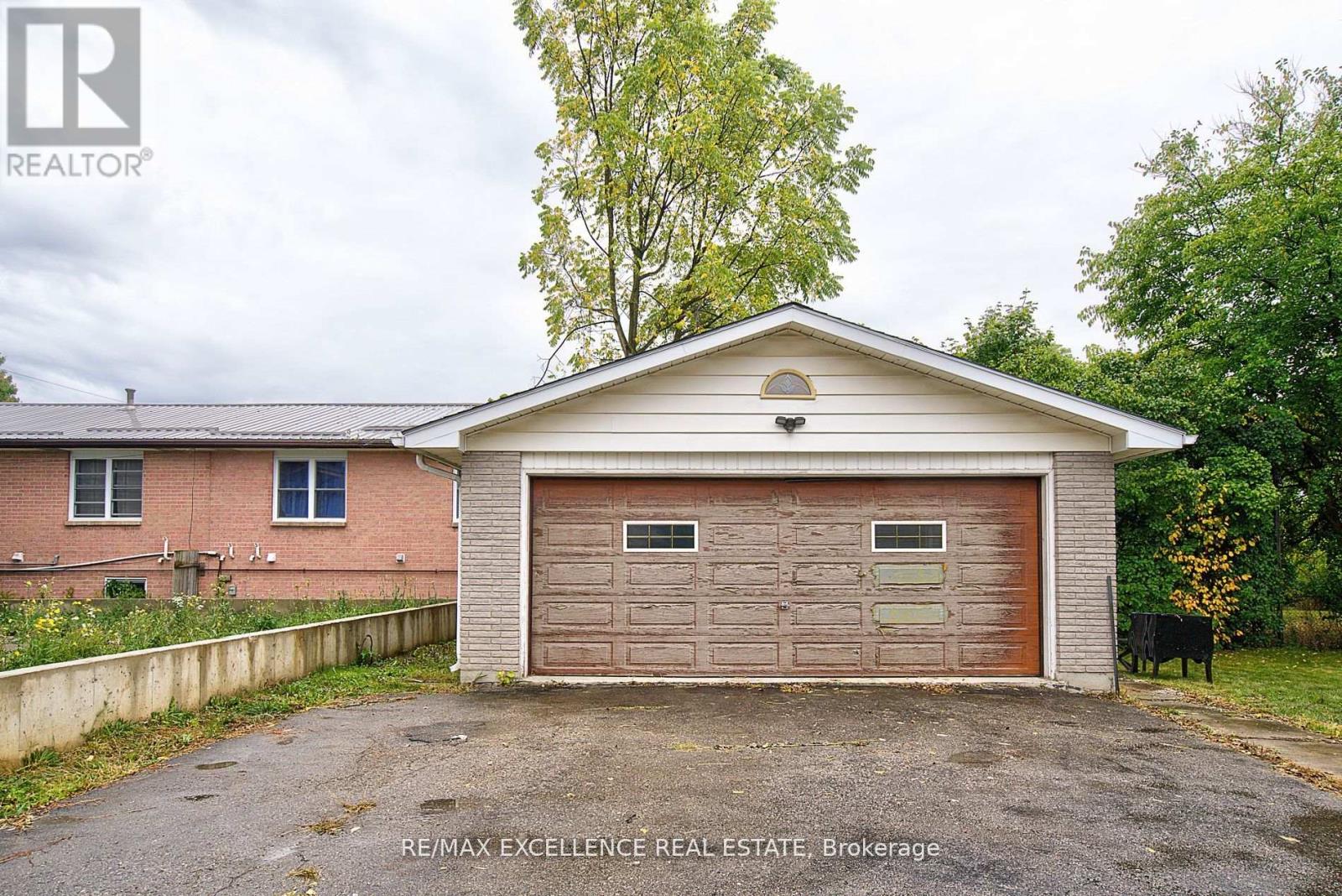 1595 Borden Street, London East, Ontario  N5W 2P9 - Photo 3 - X12474025