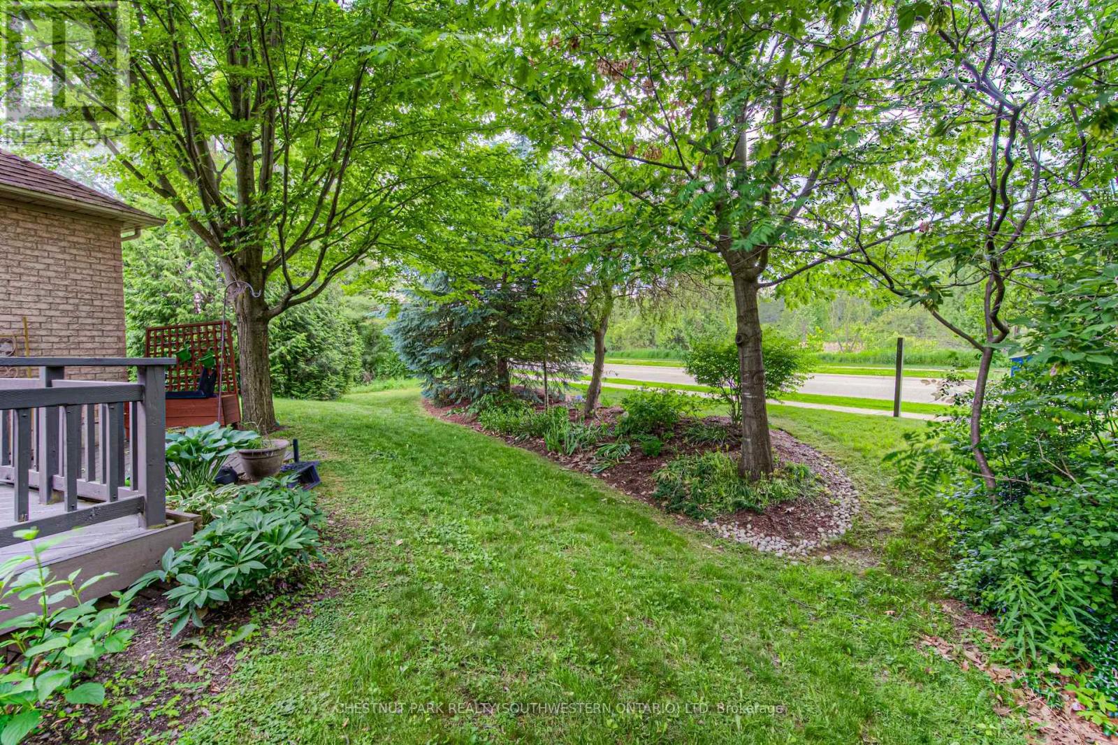 19 - 100 Idle Creek Drive, Kitchener, Ontario  N2A 4H3 - Photo 38 - X12474026