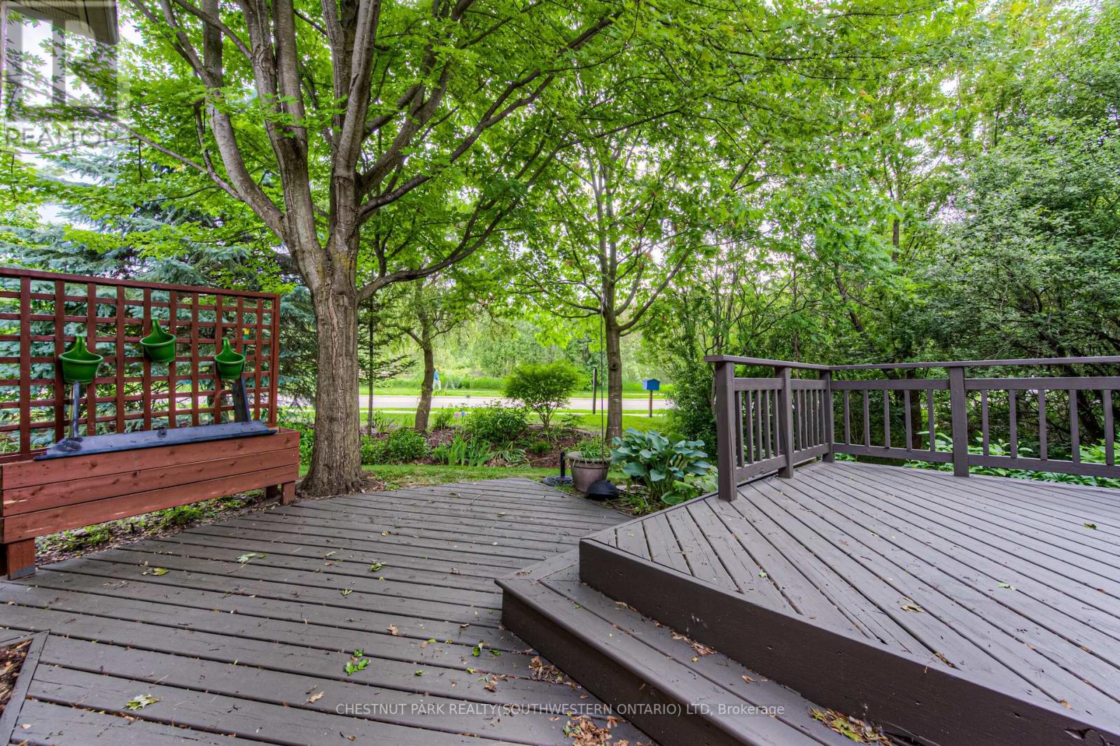 19 - 100 Idle Creek Drive, Kitchener, Ontario  N2A 4H3 - Photo 39 - X12474026