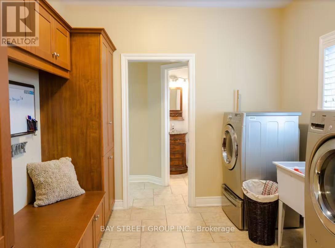 Unit A - 1310 St. Paul Street W, St. Catharines, Ontario  L2R 6P7 - Photo 13 - X12474027