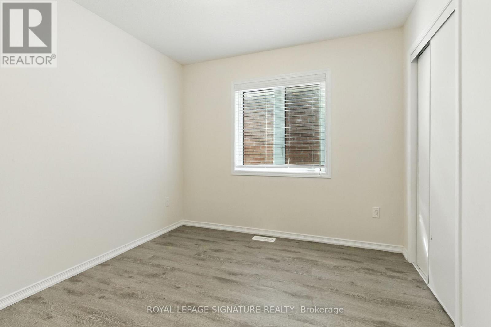 16 Froggy Drive, Thorold, Ontario  L3B 0G9 - Photo 14 - X12474043