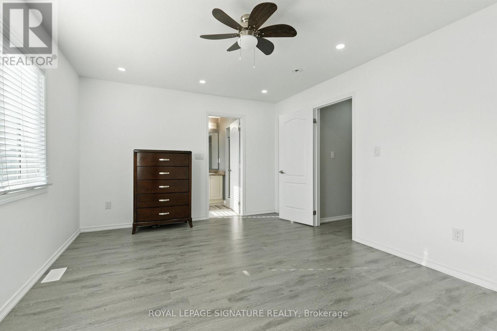 16 Froggy Drive, Thorold, Ontario  L3B 0G9 - Photo 16 - X12474043