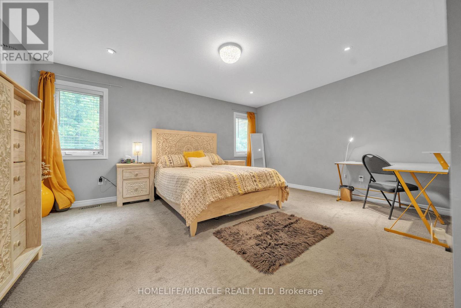 79 Elmbank Trail, Kitchener, Ontario  N2R 0H1 - Photo 26 - X12474053