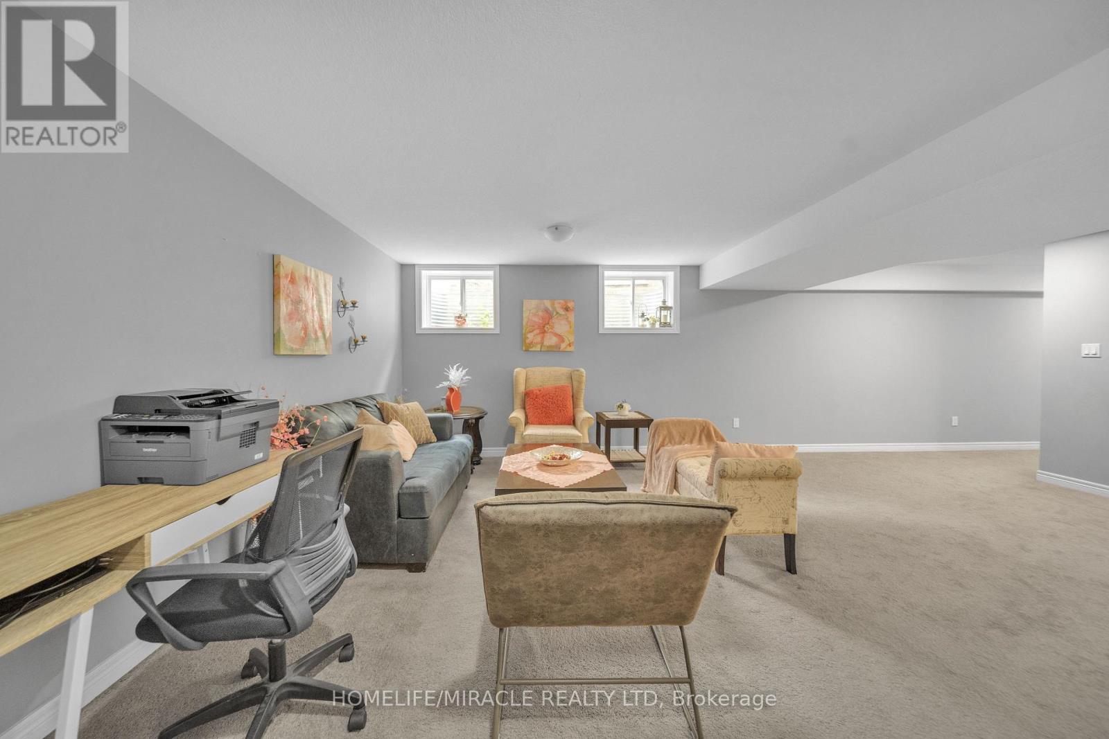 79 Elmbank Trail, Kitchener, Ontario  N2R 0H1 - Photo 37 - X12474053