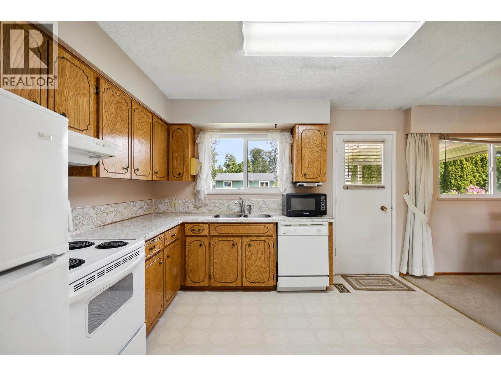 1741 Langan Avenue, Port Coquitlam, British Columbia  V3C 1K8 - Photo 14 - R3060440