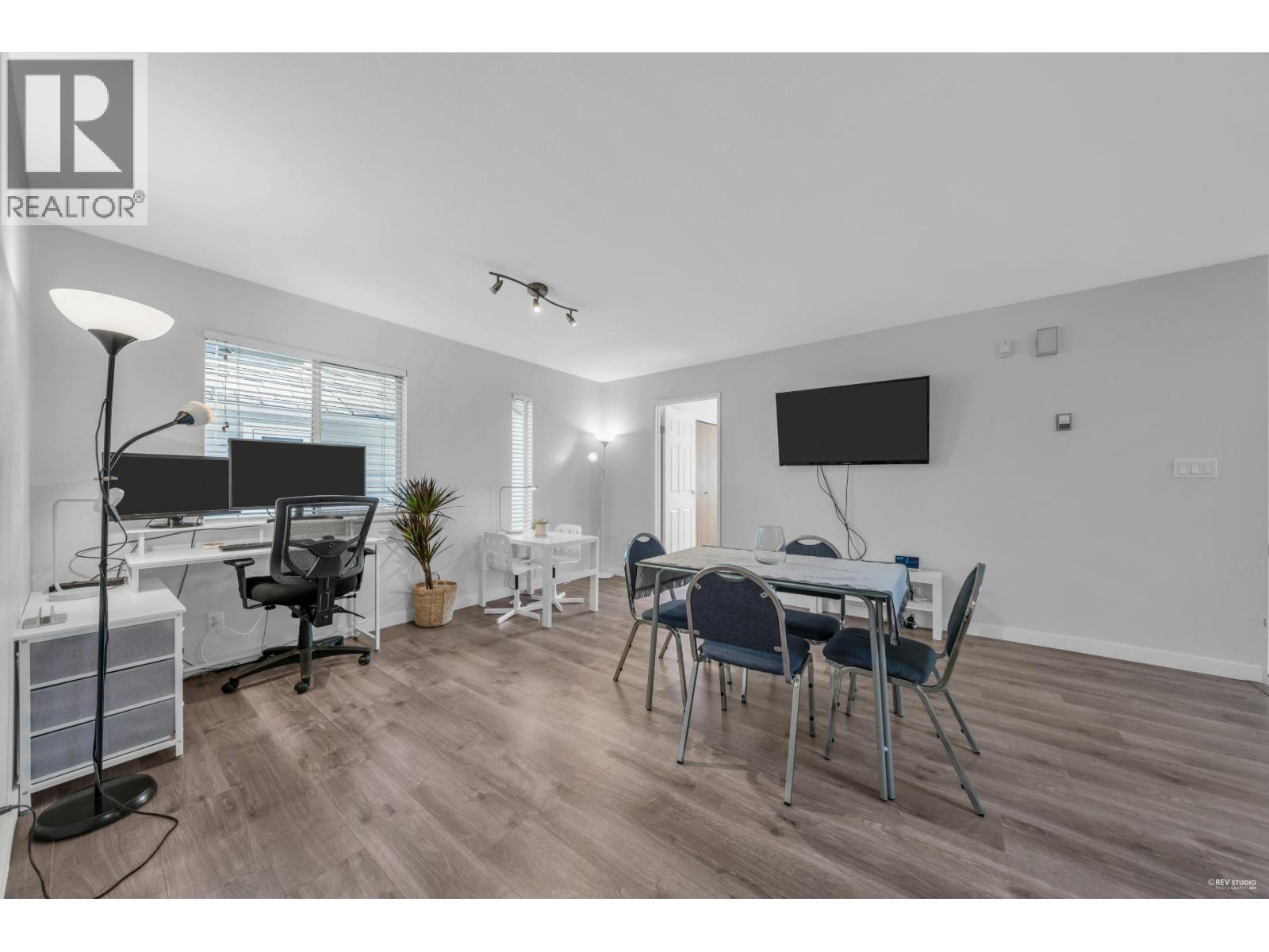 3529 Napier Street, Vancouver, British Columbia  V5K 2X8 - Photo 10 - R3060472