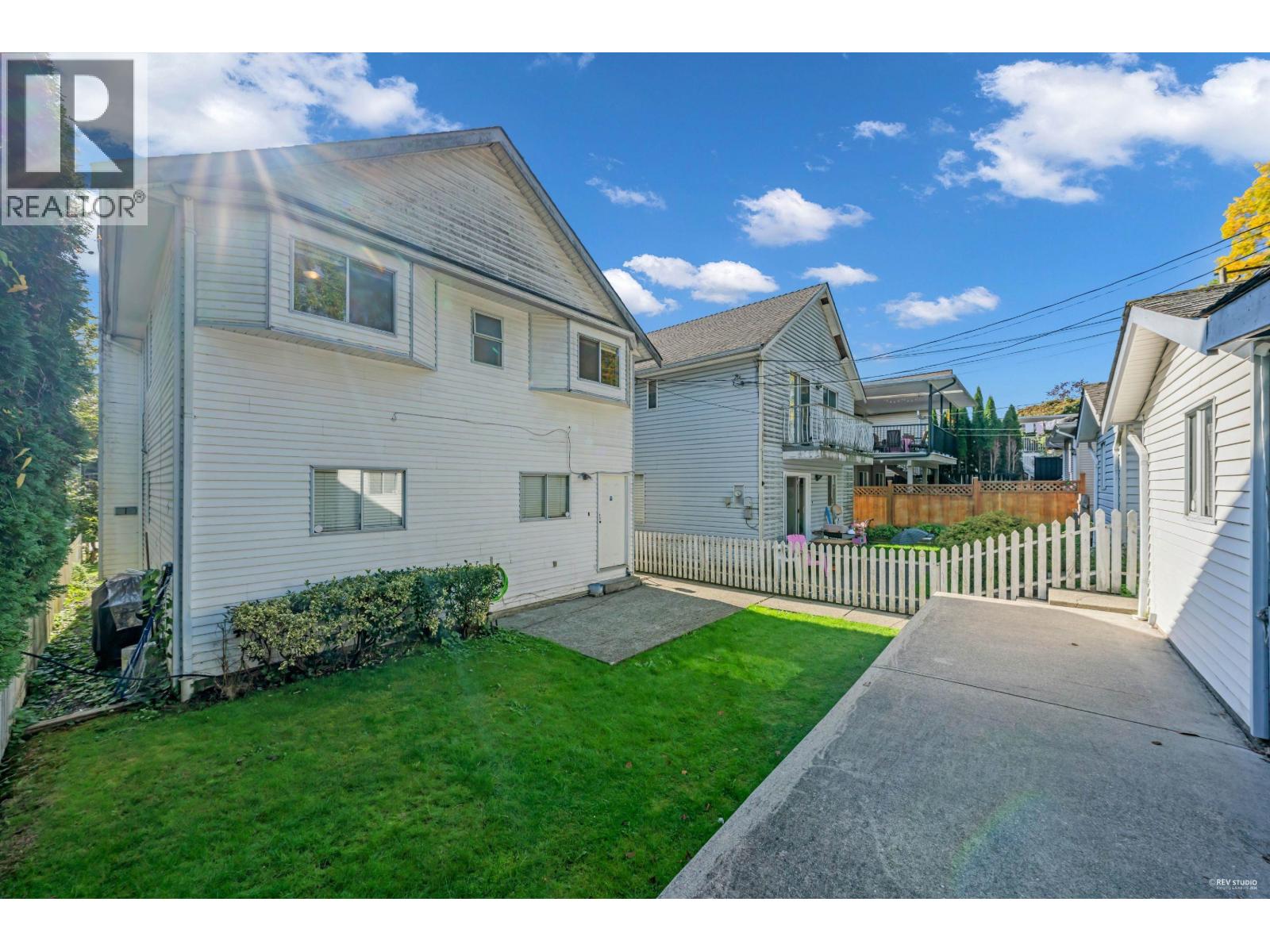 3529 Napier Street, Vancouver, British Columbia  V5K 2X8 - Photo 37 - R3060472