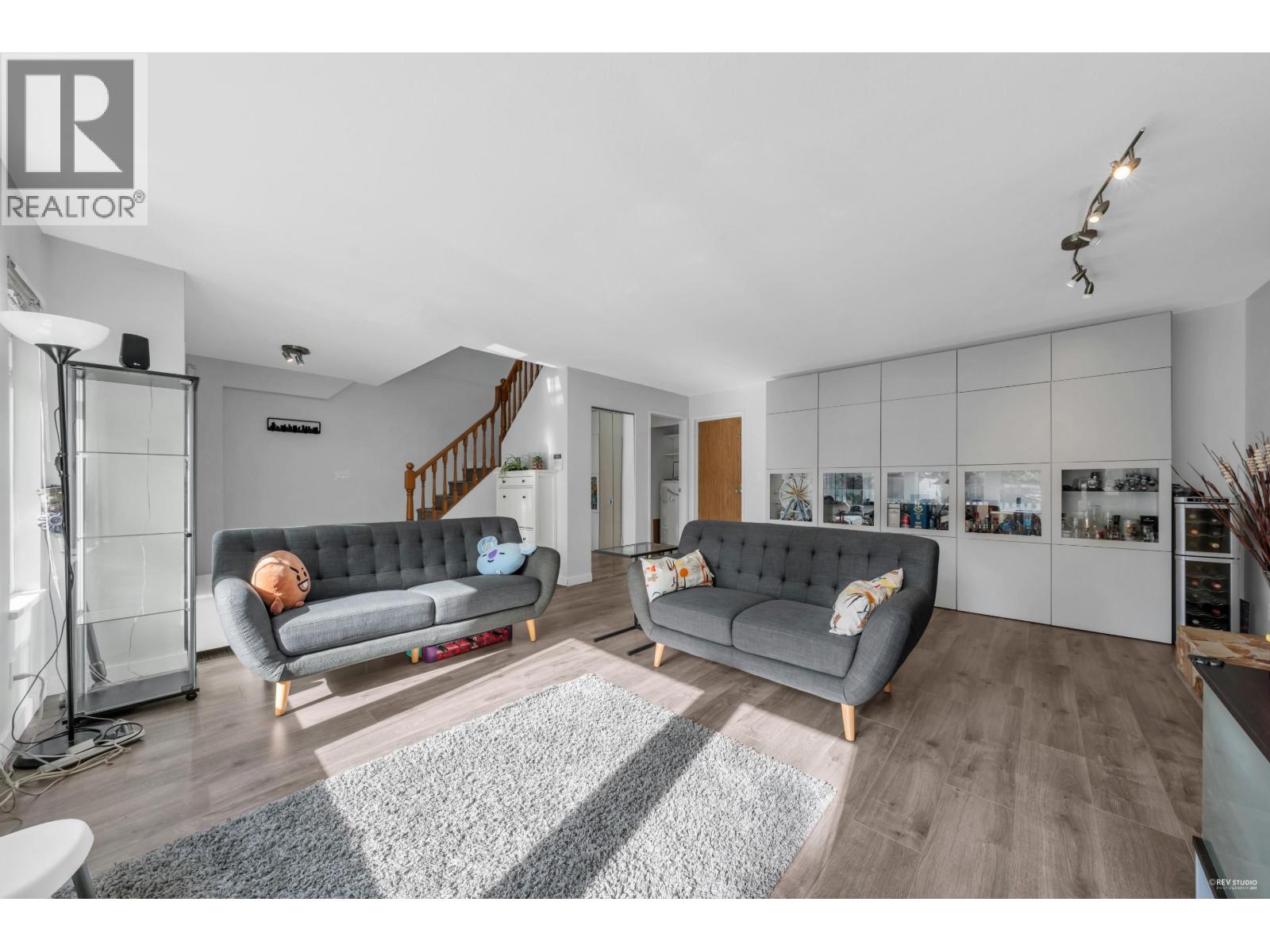 3529 Napier Street, Vancouver, British Columbia  V5K 2X8 - Photo 4 - R3060472