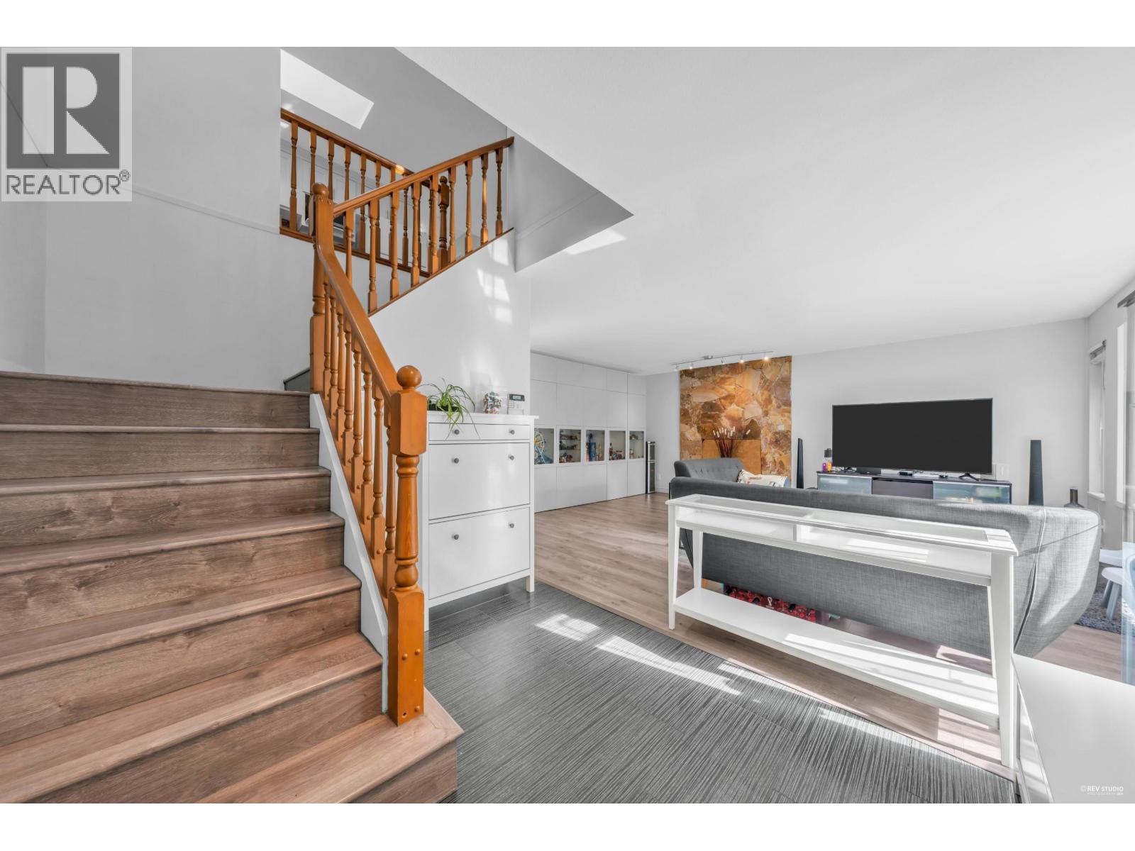 3529 Napier Street, Vancouver, British Columbia  V5K 2X8 - Photo 6 - R3060472
