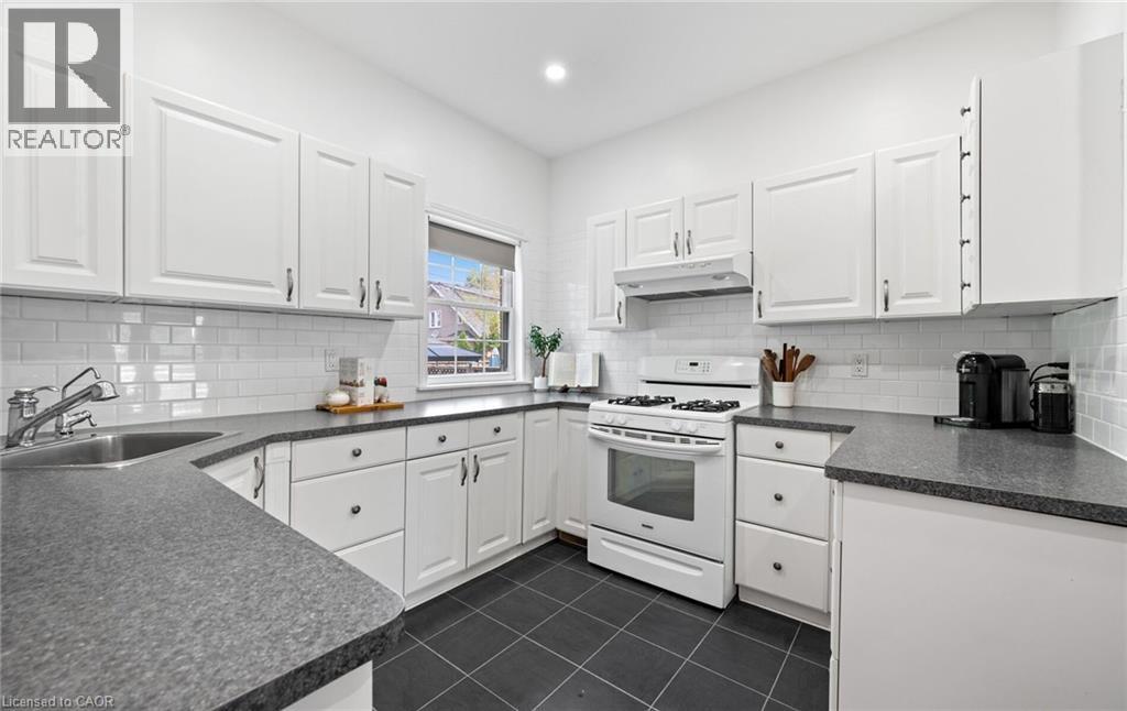 124 Eastbourne Avenue, Hamilton, Ontario  L8M 2M8 - Photo 12 - 40755218