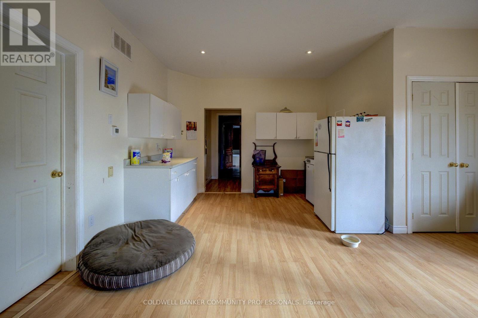 7 Robinson Street S, Grimsby, Ontario  L3M 3C5 - Photo 20 - X12462874