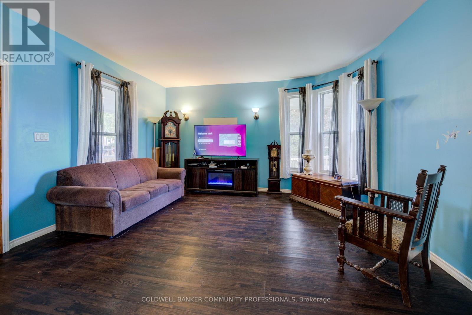 7 Robinson Street S, Grimsby, Ontario  L3M 3C5 - Photo 9 - X12462874