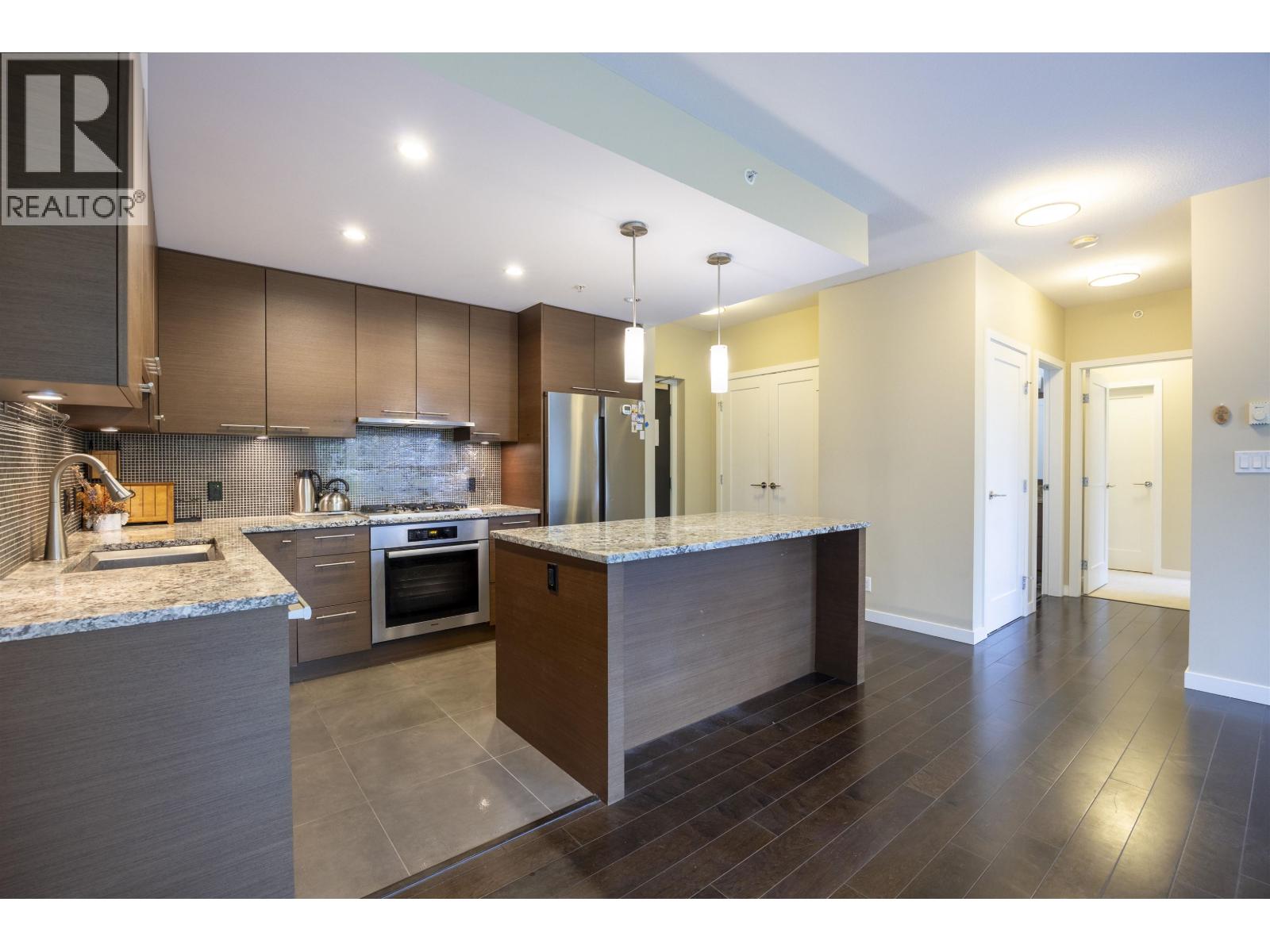 205 6168 Wilson Avenue, Burnaby, British Columbia  V5H 0B2 - Photo 8 - R3060071
