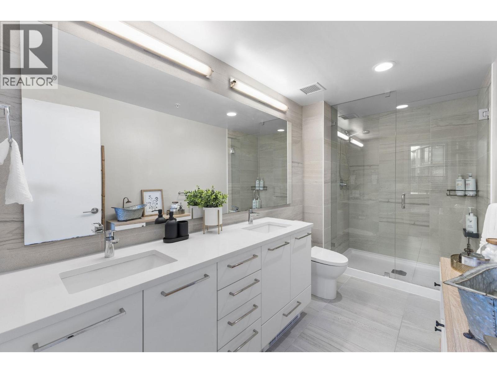 111 8761 University Crescent, Burnaby, British Columbia  V5A 0G3 - Photo 30 - R3060031