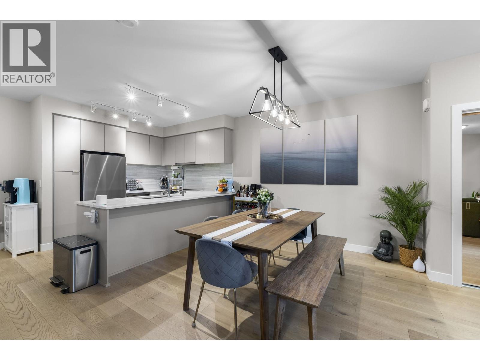 111 8761 University Crescent, Burnaby, British Columbia  V5A 0G3 - Photo 7 - R3060031