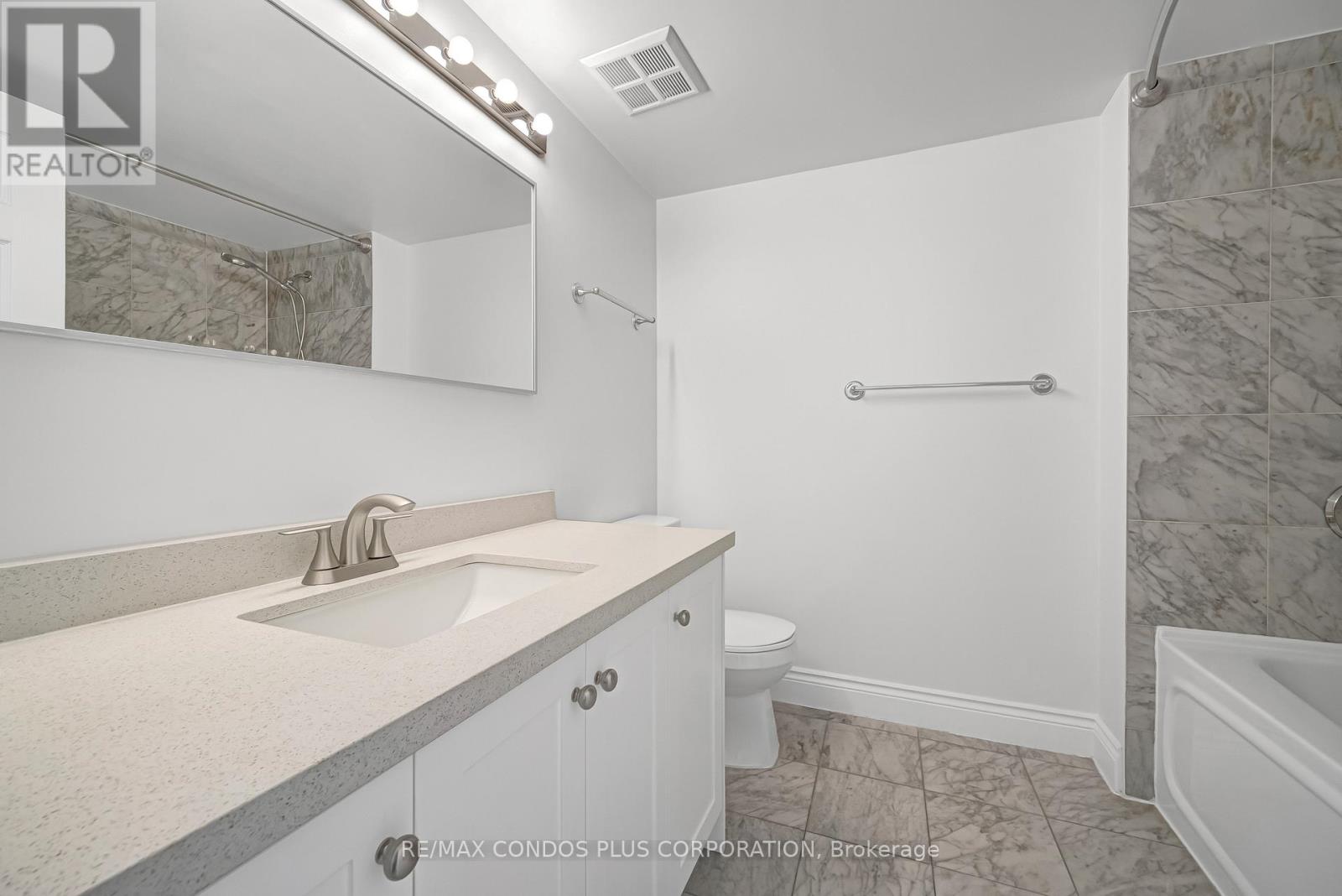 903 - 909 Bay Street, Toronto, Ontario  M5S 3G2 - Photo 20 - C12474093