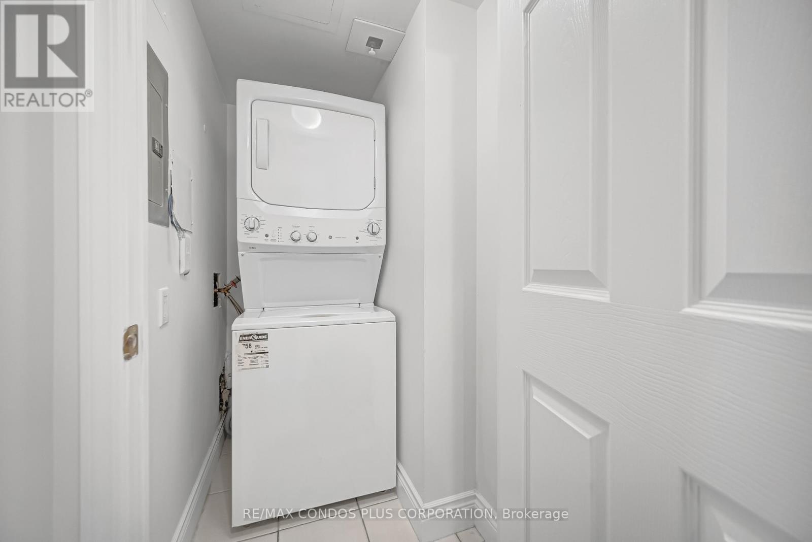 903 - 909 Bay Street, Toronto, Ontario  M5S 3G2 - Photo 22 - C12474093