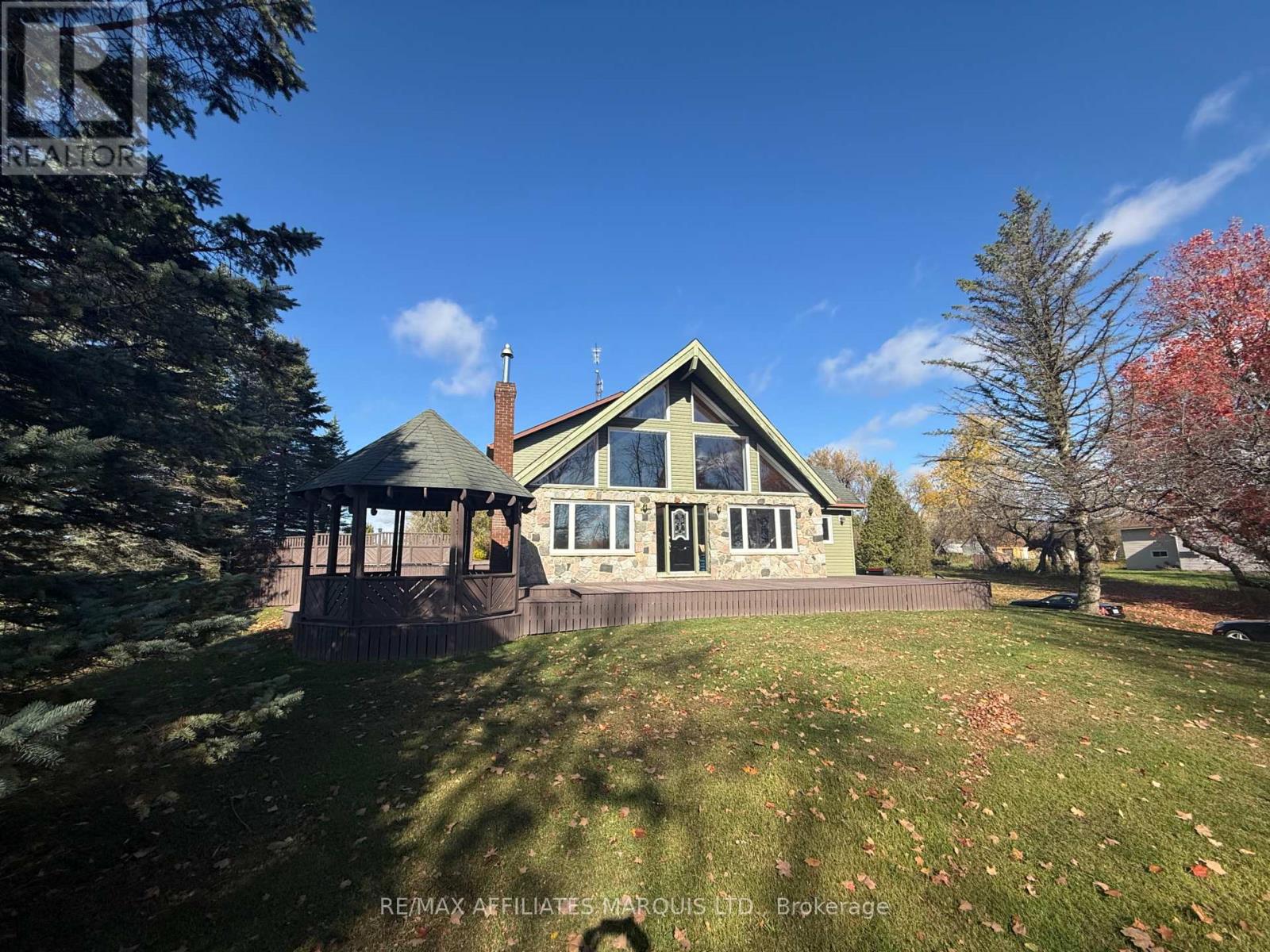 16855 County Rd 18 Road, South Stormont, Ontario  K0C 2A0 - Photo 2 - X12474154