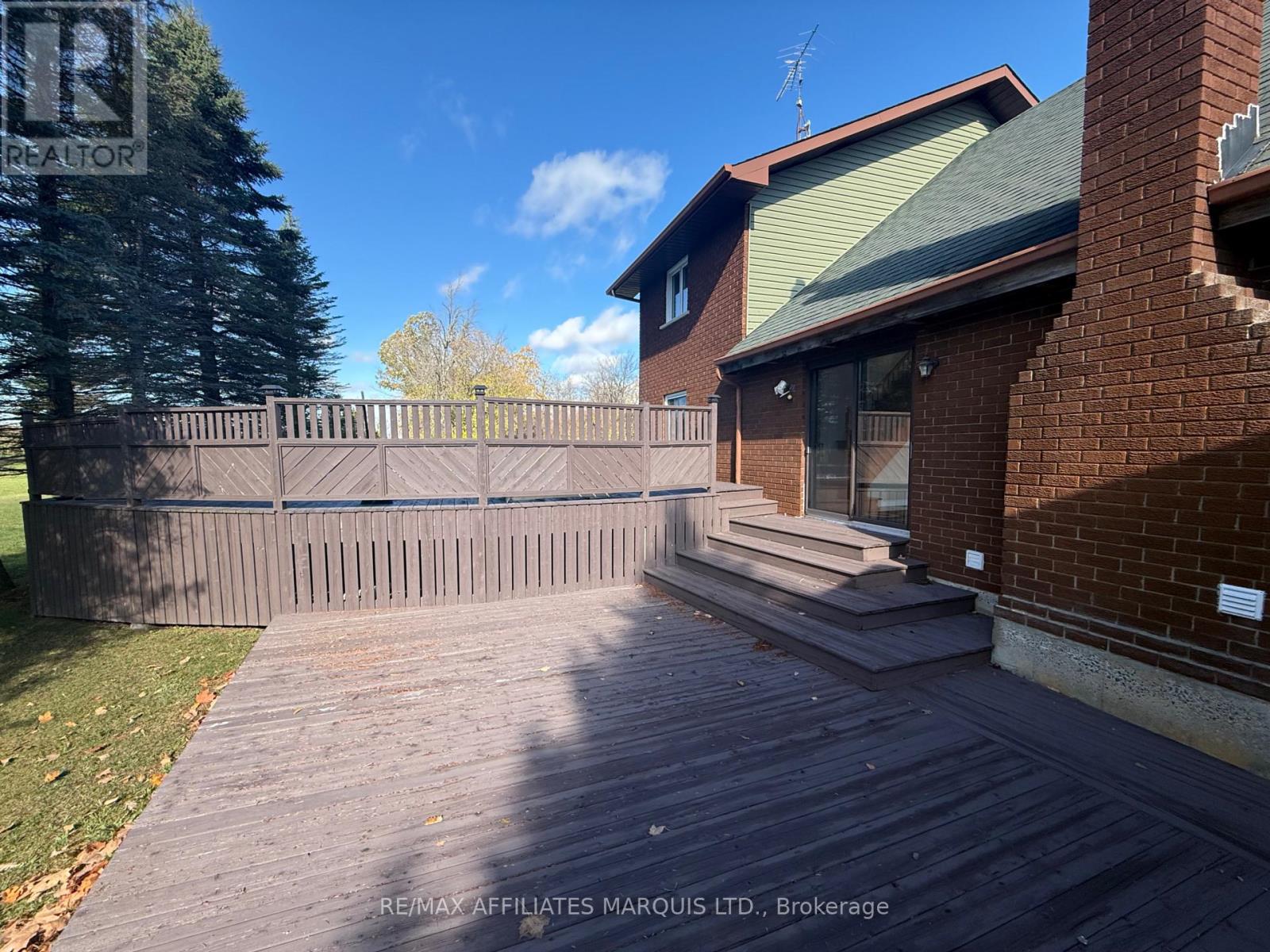 16855 County Rd 18 Road, South Stormont, Ontario  K0C 2A0 - Photo 26 - X12474154
