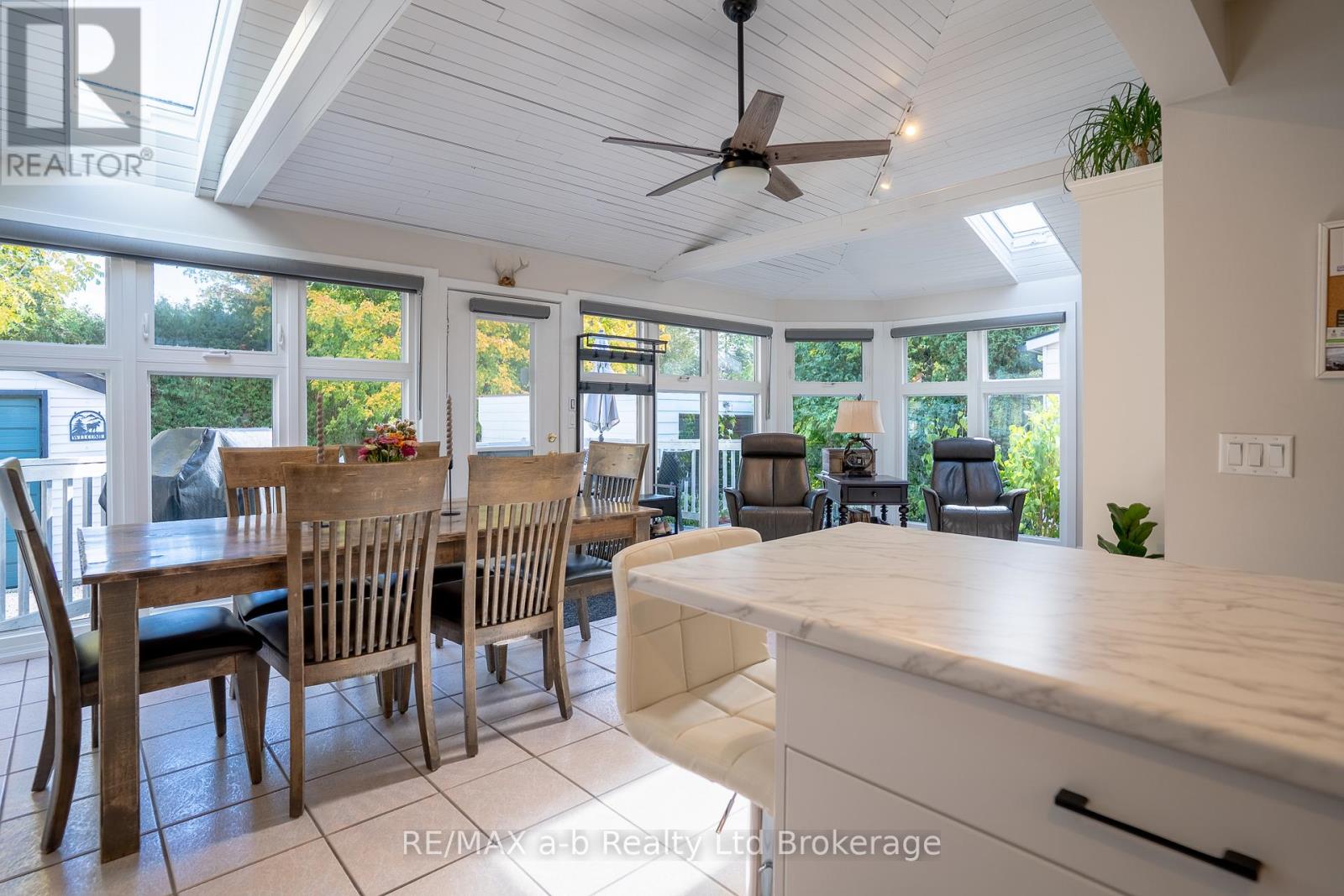 258 Graham Street, Woodstock, Ontario  N4S 6K7 - Photo 10 - X12474134