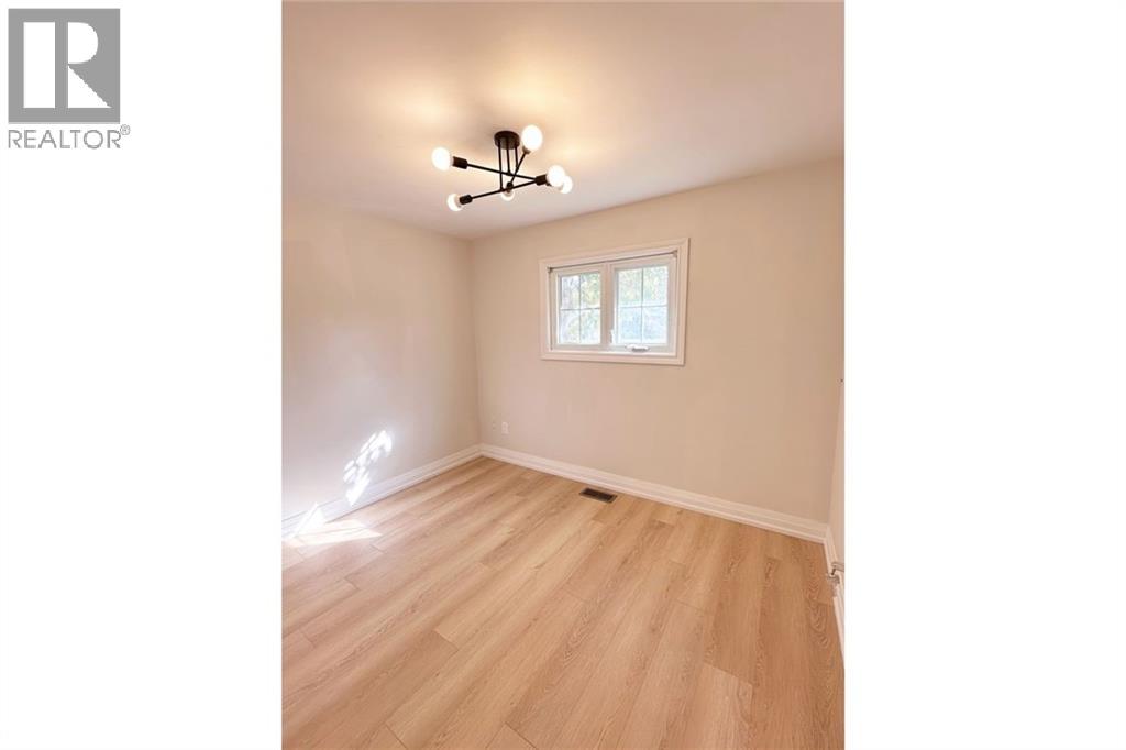 262 Duckworth Street, Barrie, Ontario  L4M 3X2 - Photo 17 - 40778800