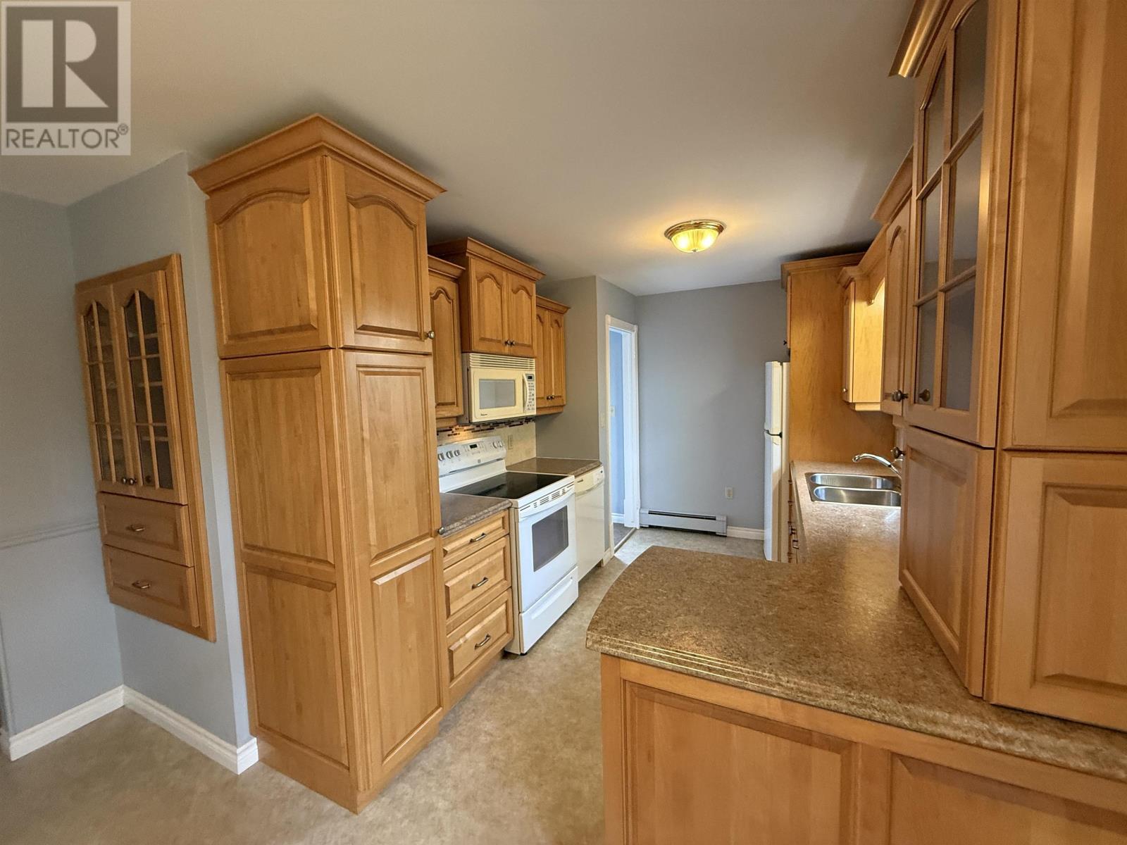 20 Avonlea Drive, Charlottetown, Prince Edward Island  C1C 1C7 - Photo 4 - 202526269