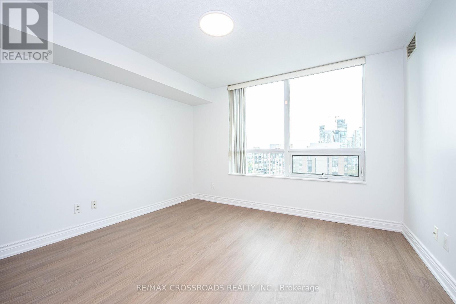 2708 - 208 Enfield Place, Mississauga, Ontario  L5B 0G8 - Photo 16 - W12460315