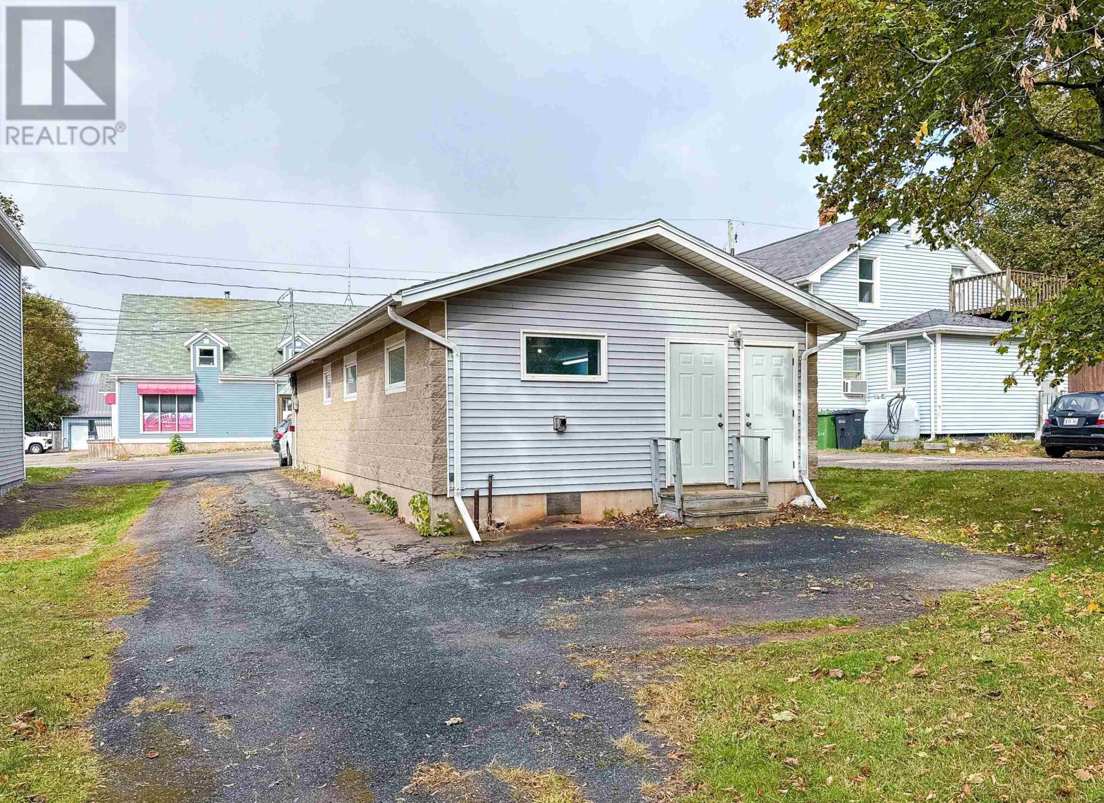 288 Allen Street, Charlottetown, Prince Edward Island  C1A 2V9 - Photo 18 - 202526276