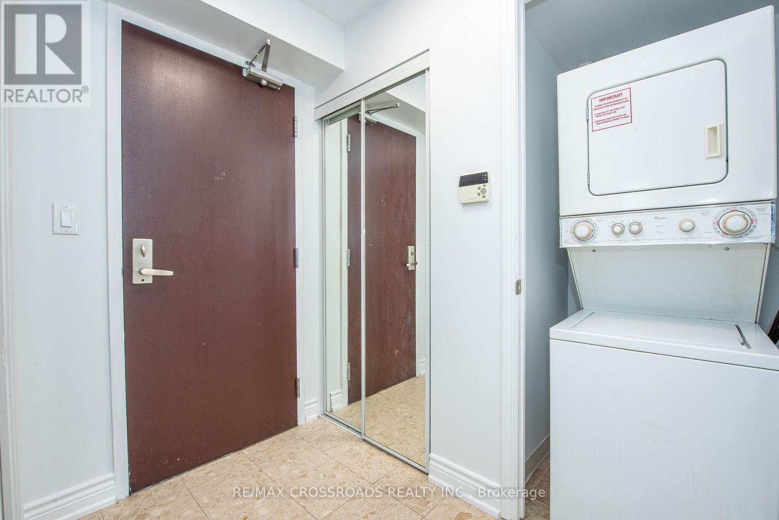2708 - 208 Enfield Place, Mississauga, Ontario  L5B 0G8 - Photo 5 - W12460315