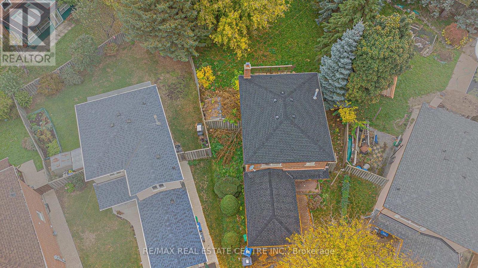 20 Mozart Crescent, Brampton, Ontario  L6Y 2W7 - Photo 18 - W12474037